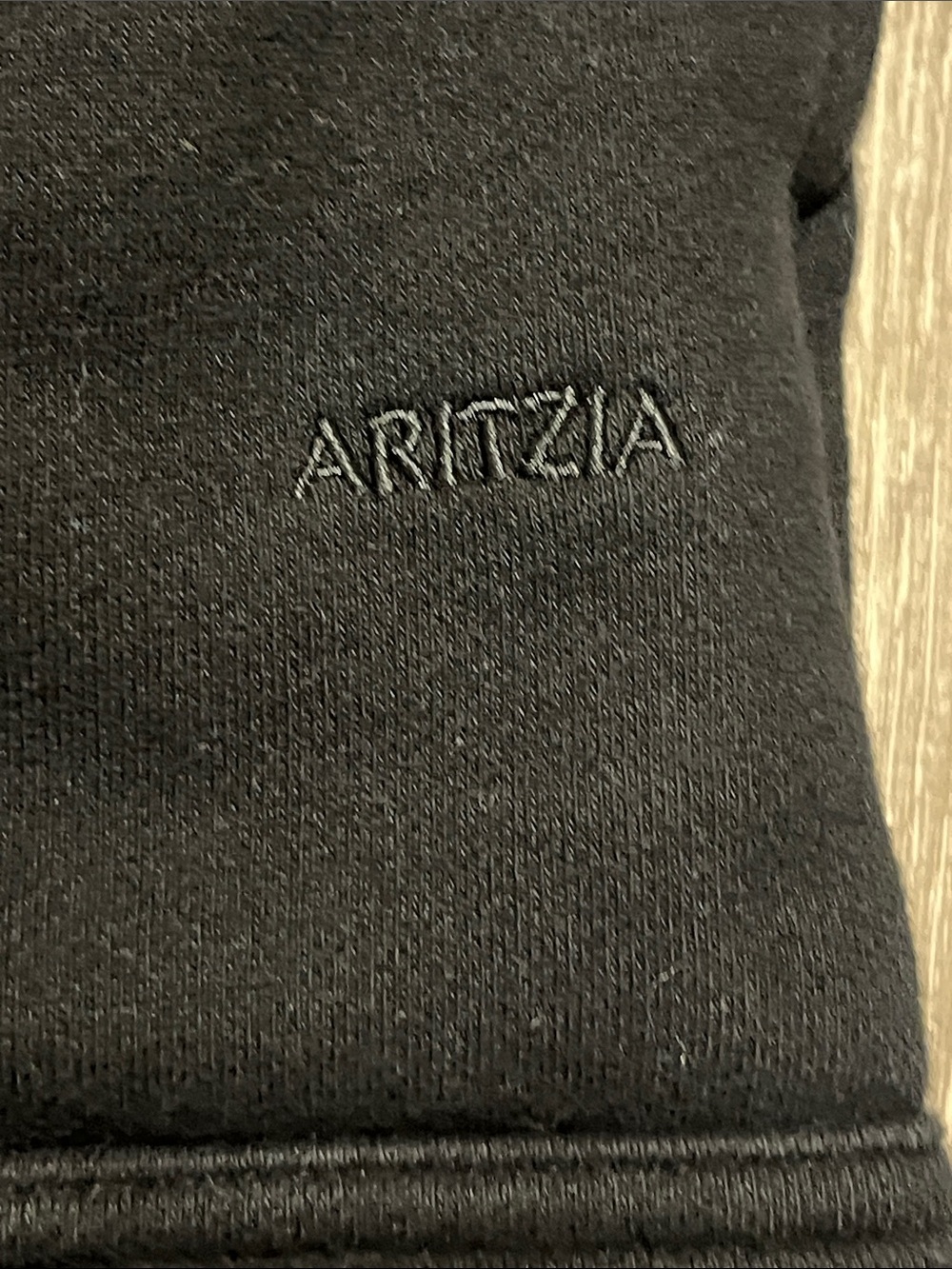 Aritzia Mega Fit Cozy Fleece Sweat Fleece Cargo Sweat Pants-Small - Picture 2 of 5